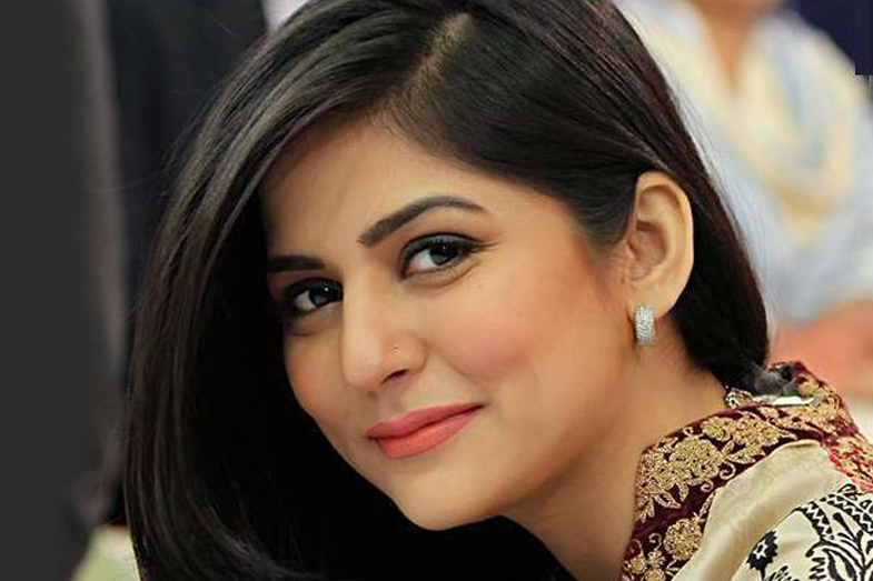 Sanam Baloch Biography - Lovely Pictures, Family & Career Details -  Celebrities - Crayon