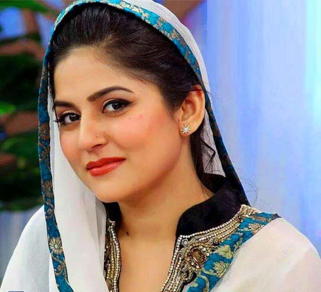 mahnoor baloch hija sanam baloch