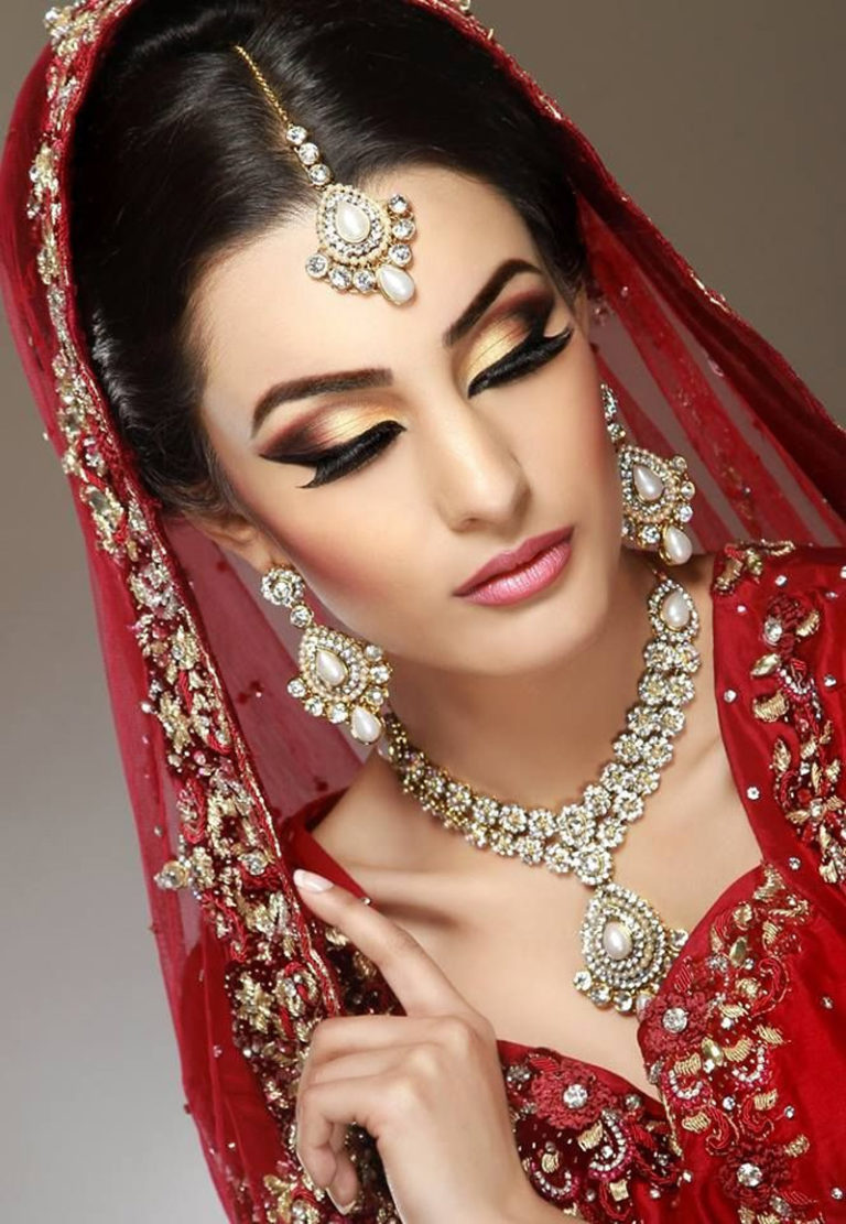 20 Pakistani Bridal Makeup Ideas for Wedding - Makeup - Crayon