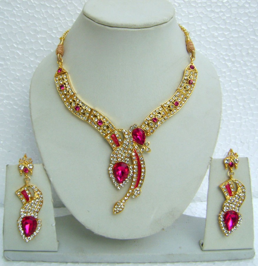 20 Bridal Artificial Jewellery Designs for Wedding - Jewellery - Crayon