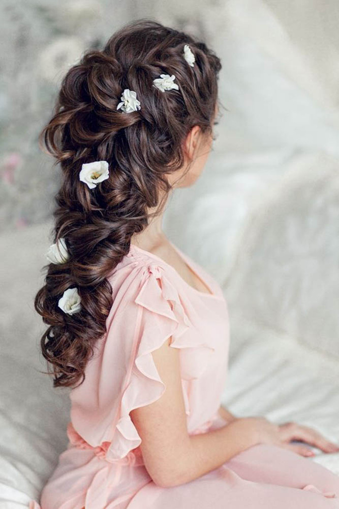 20 Beautiful Party Hairstyles for Long Hair - Hairstyles - Crayon