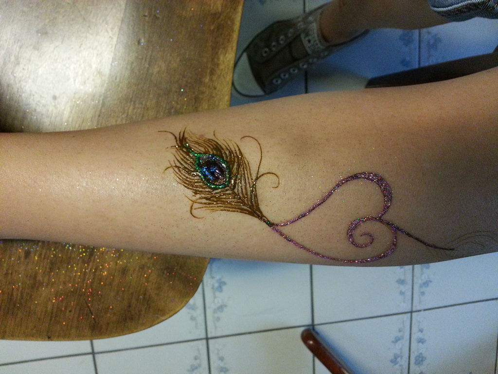 peacock feather design henna