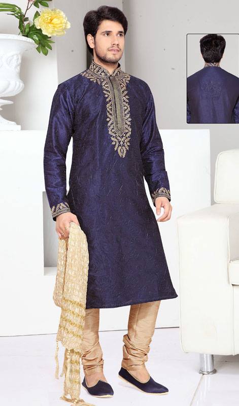 mehndi dress for groom 2018