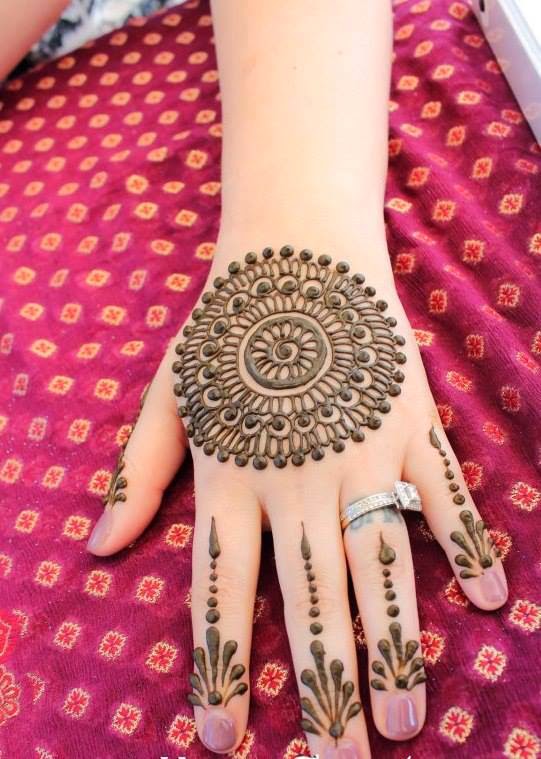 20 Best Pakistani Mehndi Designs For Back Hand Mehndi Crayon