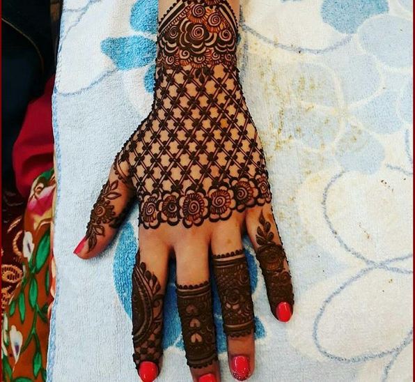 20 Beautiful Punjabi Mehndi Designs 2018 - Mehndi - Crayon