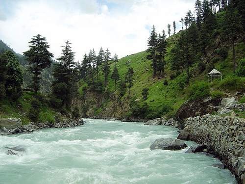 essay on rivers of pakistan