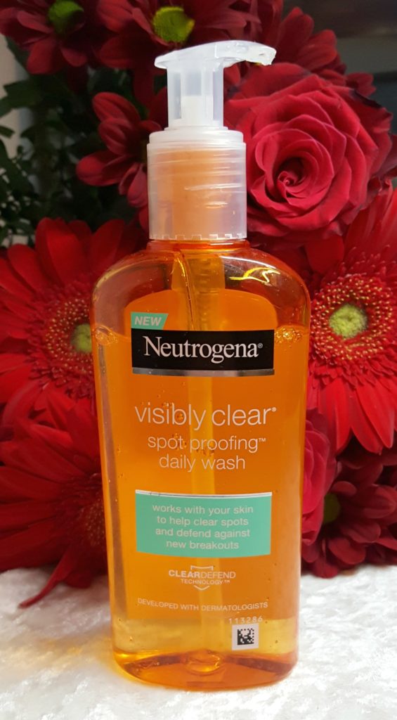 Neutrogena Visibly Clear - Clear & Procet Oil Free Daily Wash - Crayon