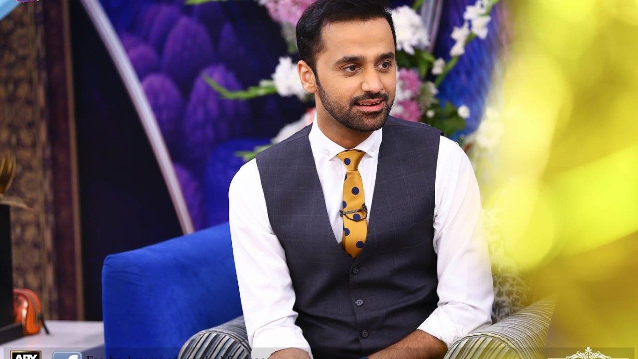 Waseem Badami Biography - Popular TV Host & News Anchor - Celebrities ...