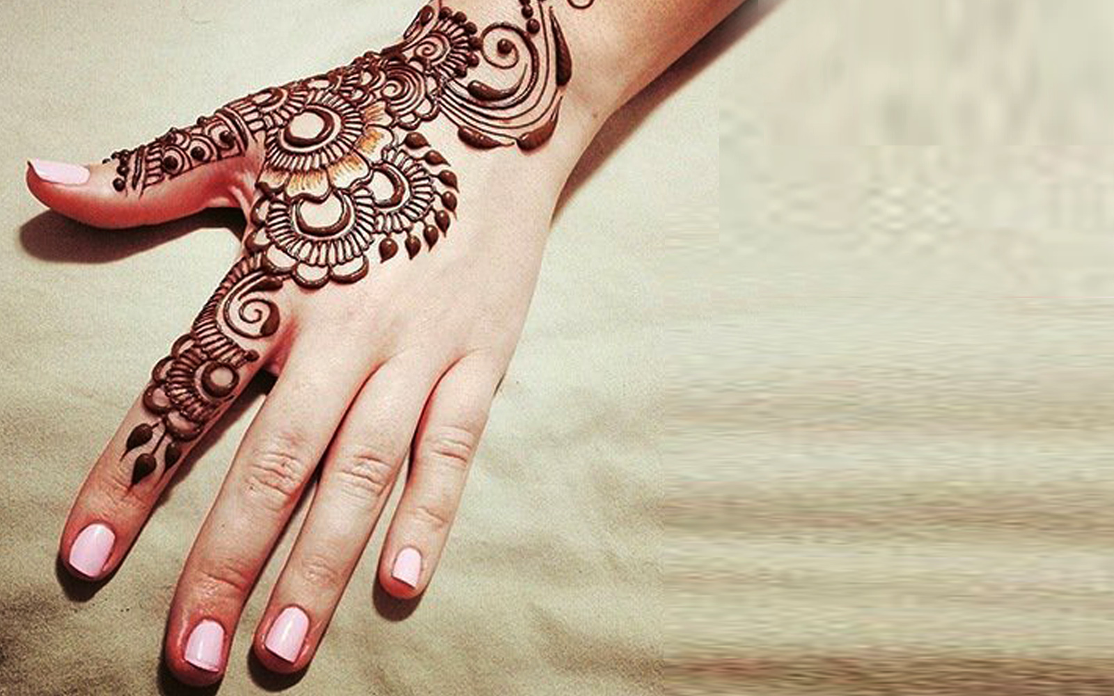 20 Special Ramzan & Eid Mehndi Designs 2018 Mehndi Crayon