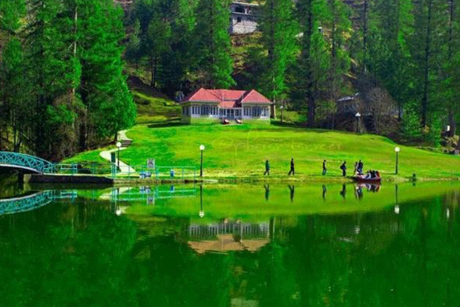 azad kashmir famous places to visit