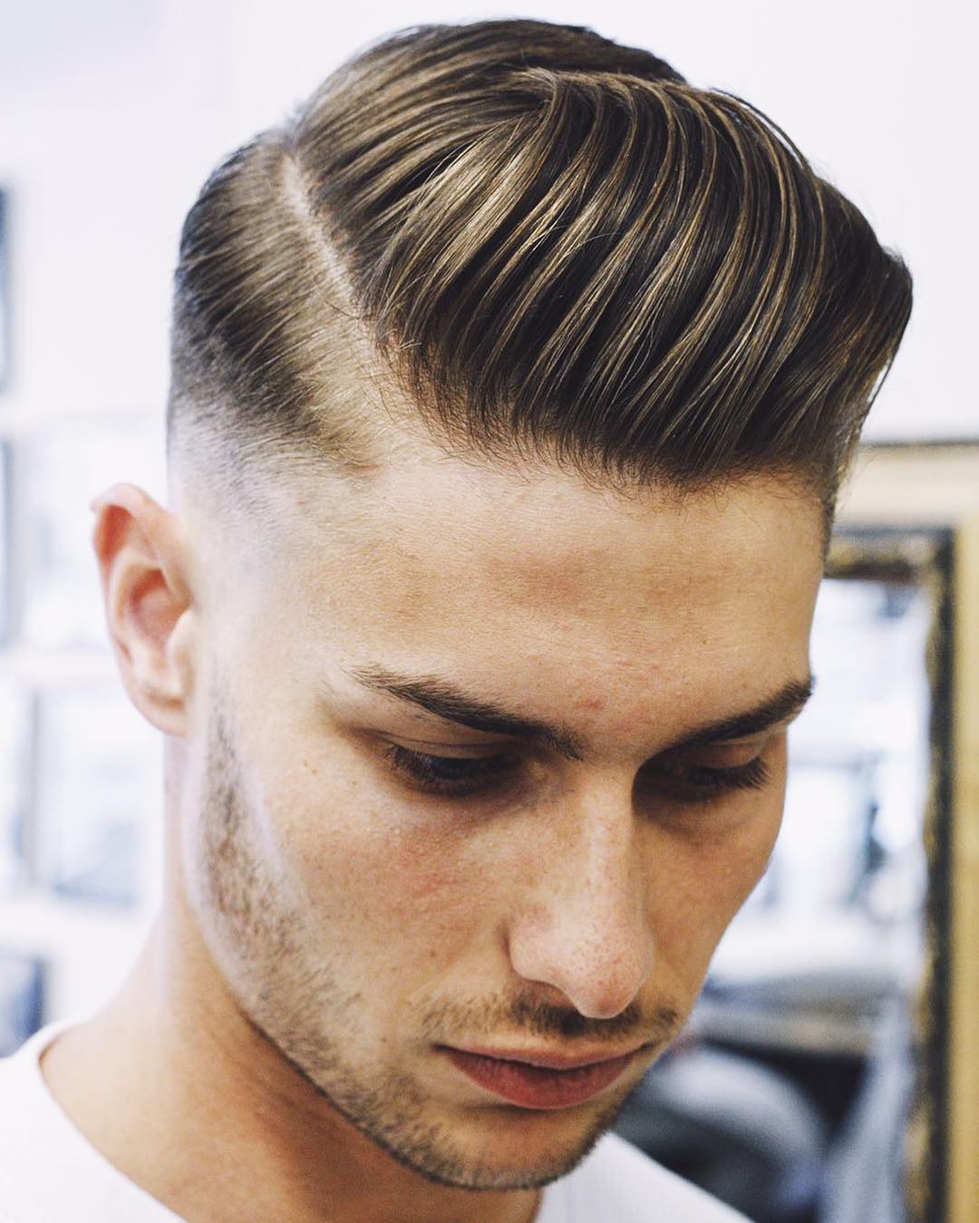 Side Part Hairstyle For Men Crayon