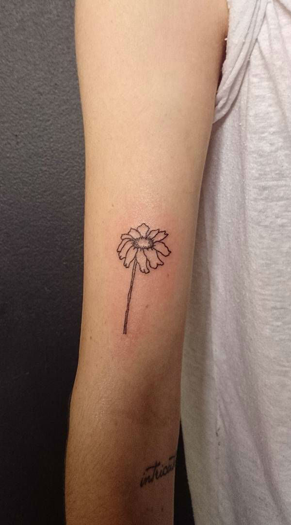 Cute Small Flower Tattoo for Arm - Small Meaningful Tattoos - Meaningful Tattoos - Crayon