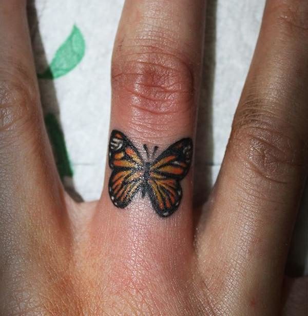 Imaginative Monarch Butterfly Tattoo Design - 3D Monarch Butterfly Tattoos  - Butterfly Tattoos - Crayon