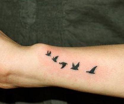 Portrayed in Large Birds Tattoo Design - Easy Bird Tattoos - Easy Tattoos -  Crayon