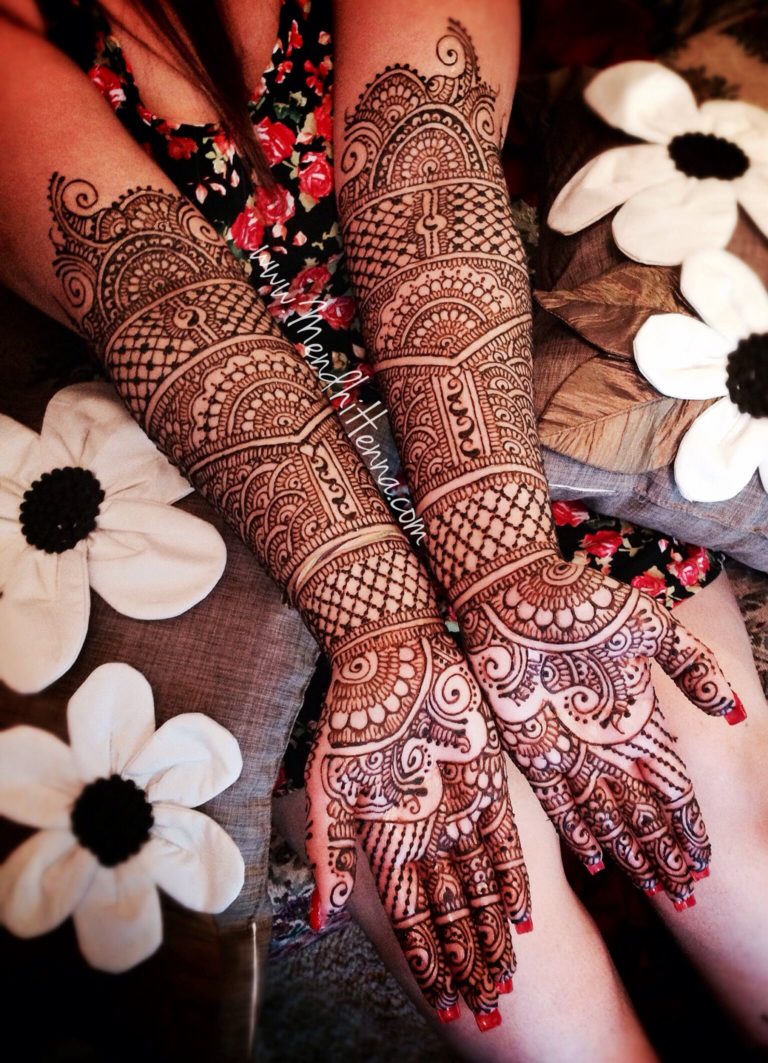 Amazing Forearm Bridal Mehndi Designs Crayon 