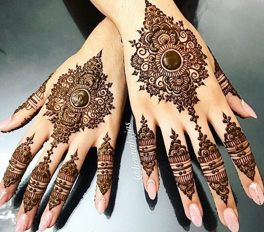 Sparkle Back Hand Arabic Mehndi Designs - Back Hand Arabic Mehndi ...