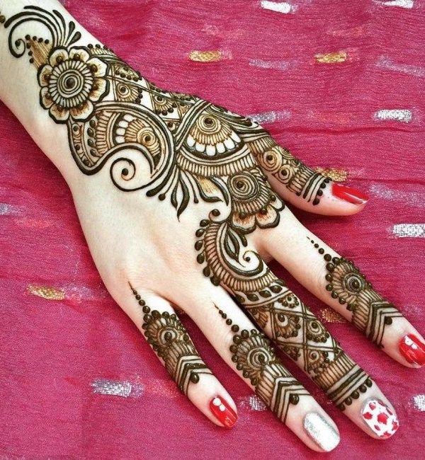 Certain Eid Arabic Mehndi Designs on backhand - Eid Arabic Mehndi ...