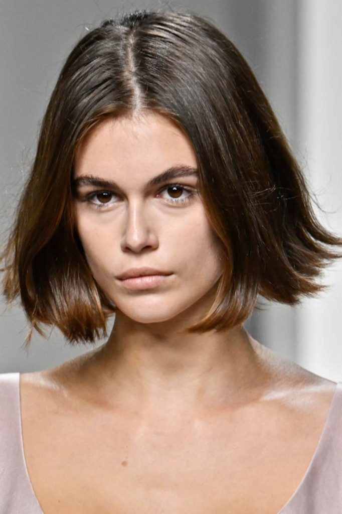 15 Best Women Haircut Trends to Try in 2020 - Fashion - Crayon