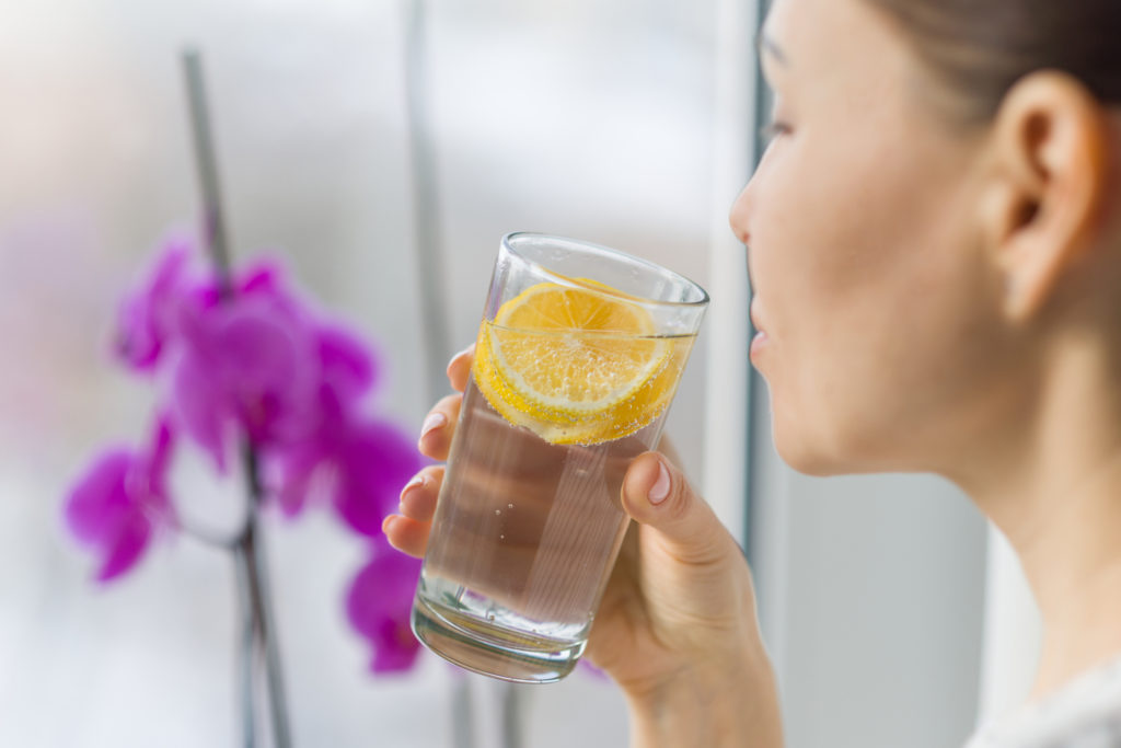 Can drinking lots of water help you lose weight